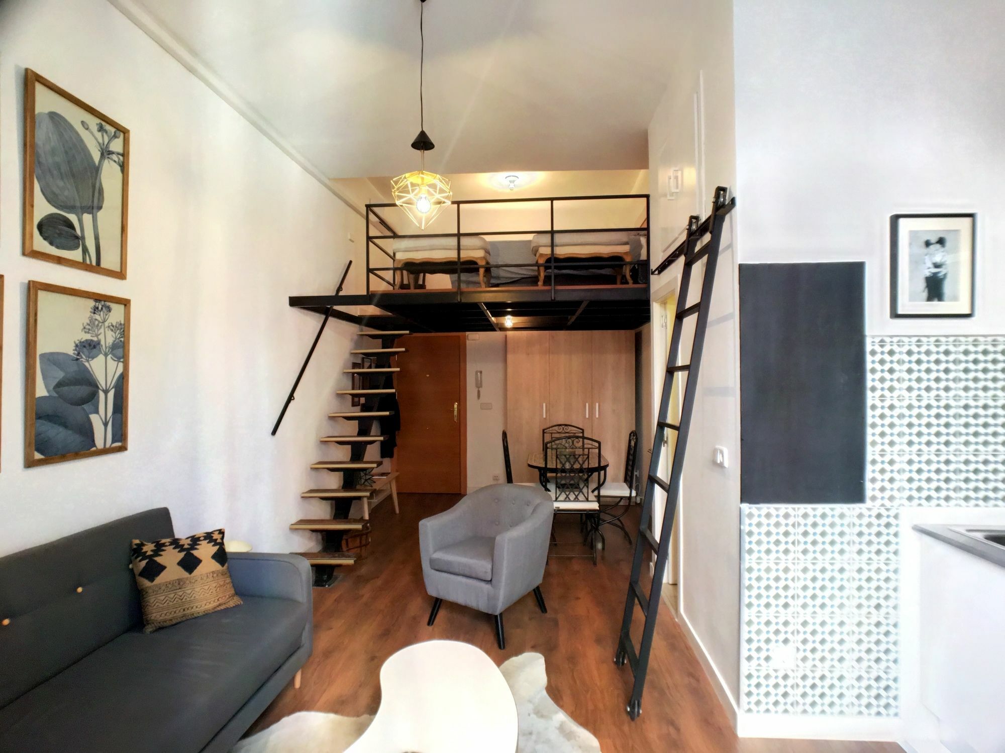Apartments In Lavapies By Allo Housing Madrid Bagian luar foto