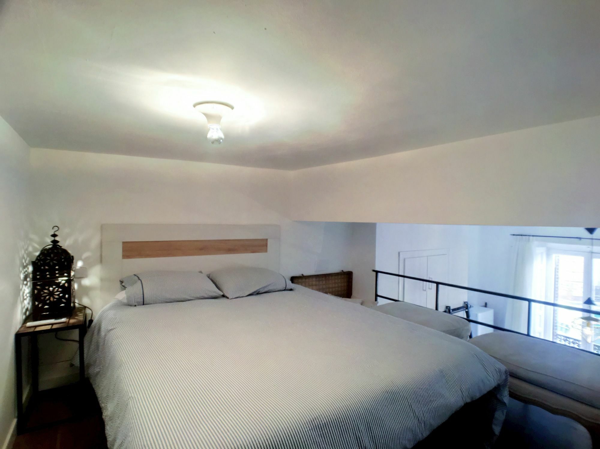 Apartments In Lavapies By Allo Housing Madrid Bagian luar foto